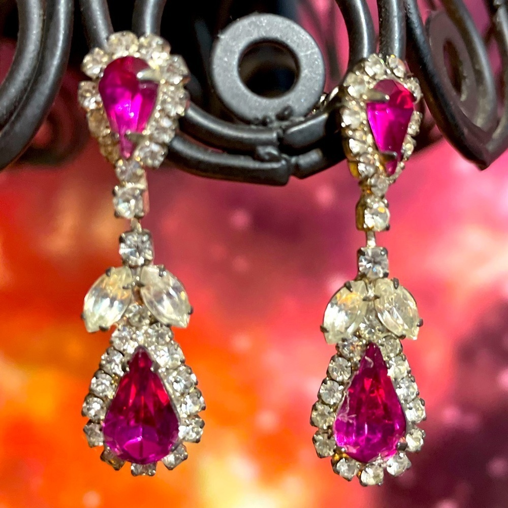 Rhinestone drop earrings​​​